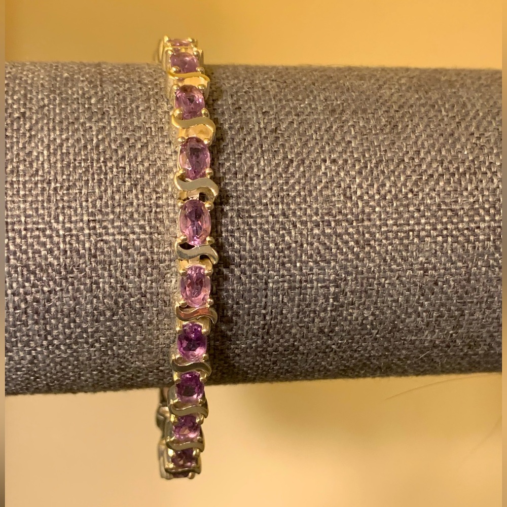 Genuine amethyst and sterling silver tennis bracelet. HAN Thailand.